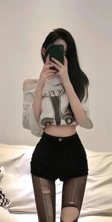 美女裸体无遮挡免费视频：色综合伊人丁香与亚洲欧美另类成人图片合集
